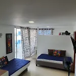 Apartamento con balcon p13